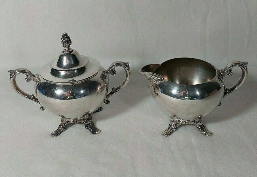 Wm. Rogers Silver-plated Footed Creamer & Sugar Bowl With Lid Vintage